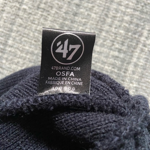 Chicago Bears 47 Brand navy blue winter hat. New with tags! - Picture 5 of 7